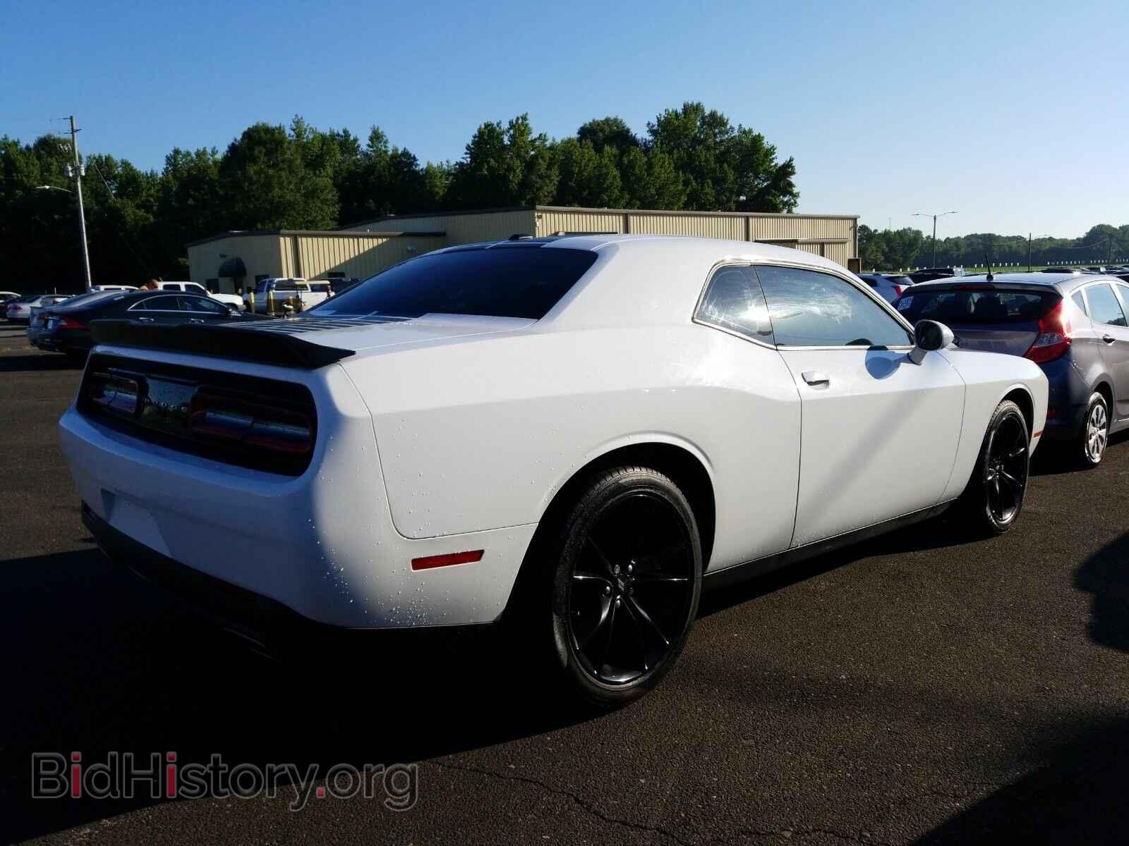 2017 Dodge Challenger - VIN: 2C3CDZAG3HH600055 - Photo 2