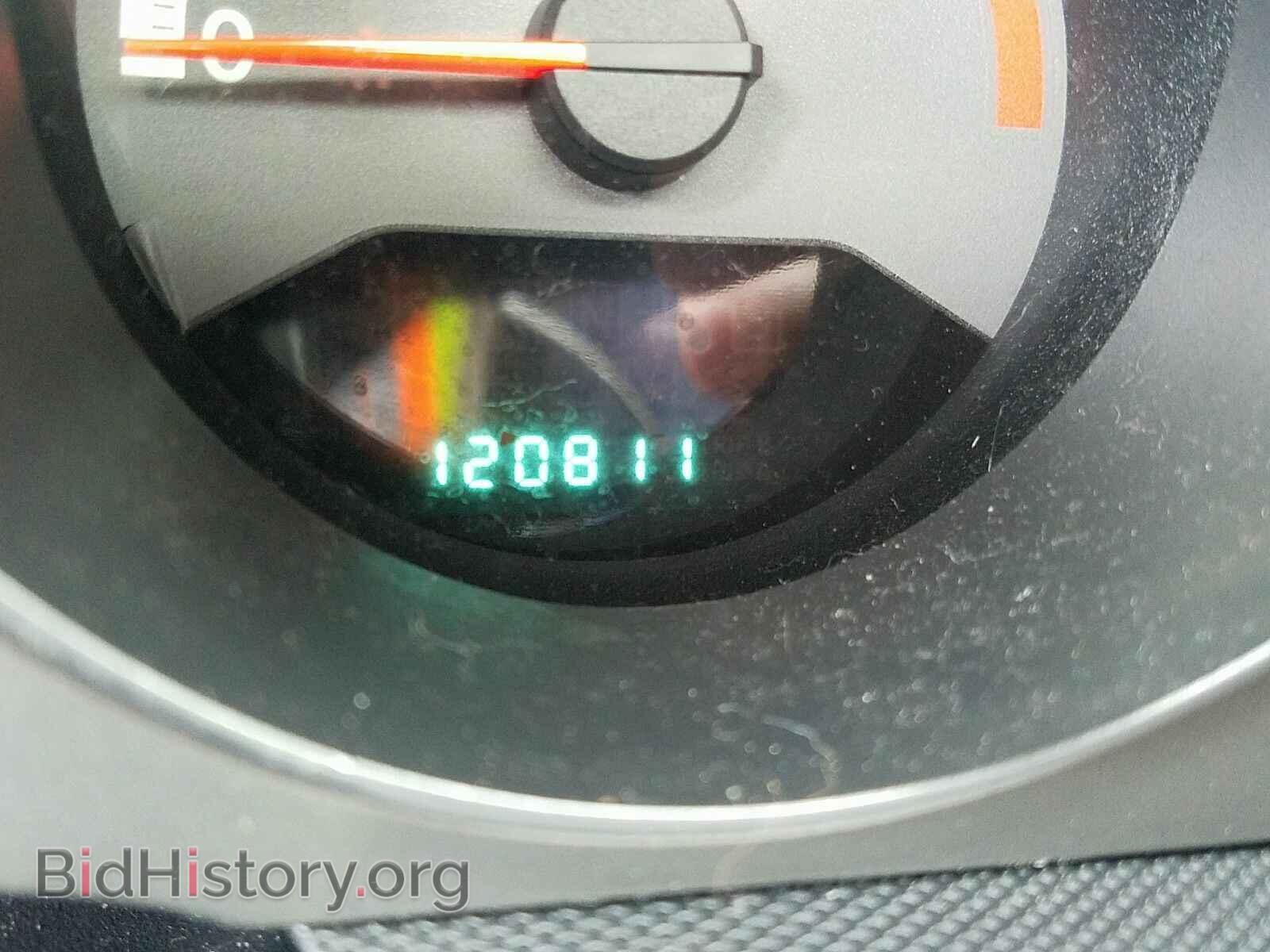 2010 Dodge Avenger - VIN: 1B3CC5FBXAN226594 - Photo 5