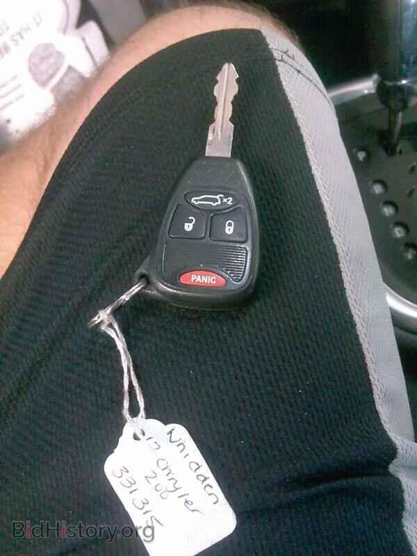 2012 Chrysler 200 - VIN: 1C3CCBBB9CN331315 - Фото 8