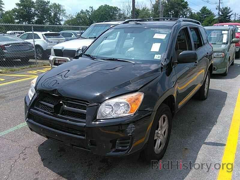 Photo 2T3BF4DV5AW066805 - Toyota RAV4 2010