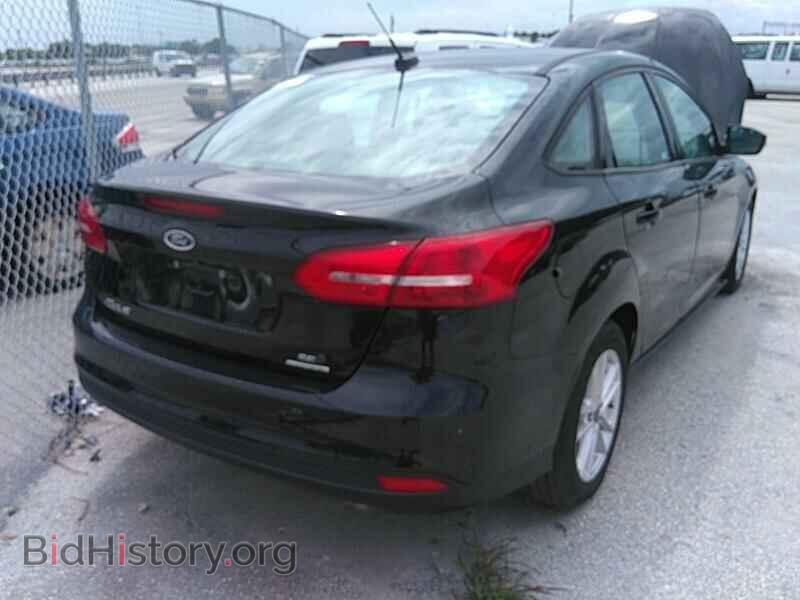 2016 Ford Focus - VIN: 1FADP3F24GL268538 - Photo 2