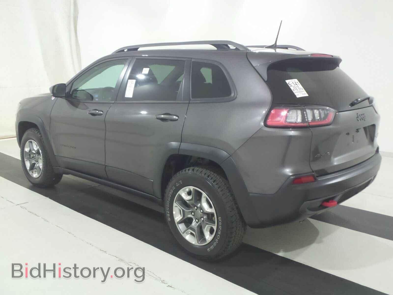 2019 Jeep Cherokee - VIN: 1C4PJMBX8KD210449 - Фото 6