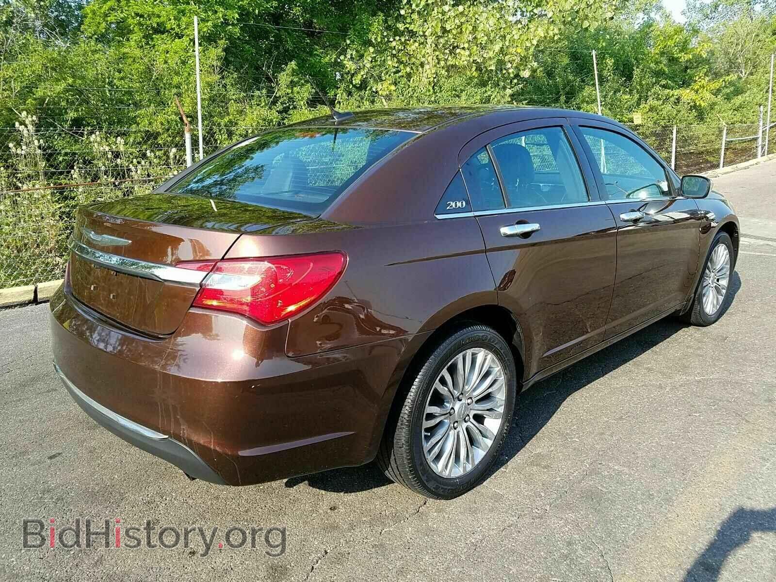 2012 Chrysler 200 - VIN: 1C3CCBCB8CN277861 - Фото 2