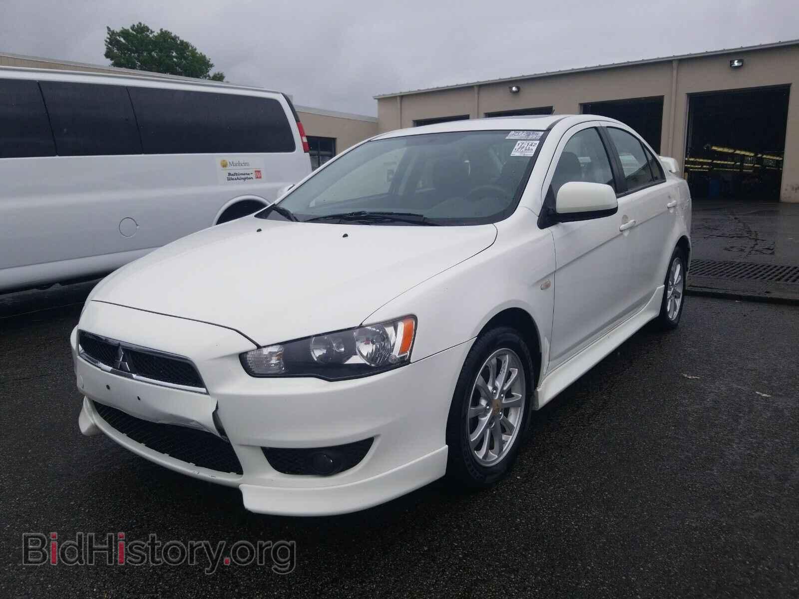Photo JA32U2FU2BU037239 - Mitsubishi Lancer 2011