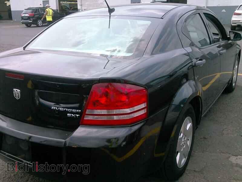 2010 Dodge Avenger - VIN: 1B3CC4FB2AN215468 - Фото 2