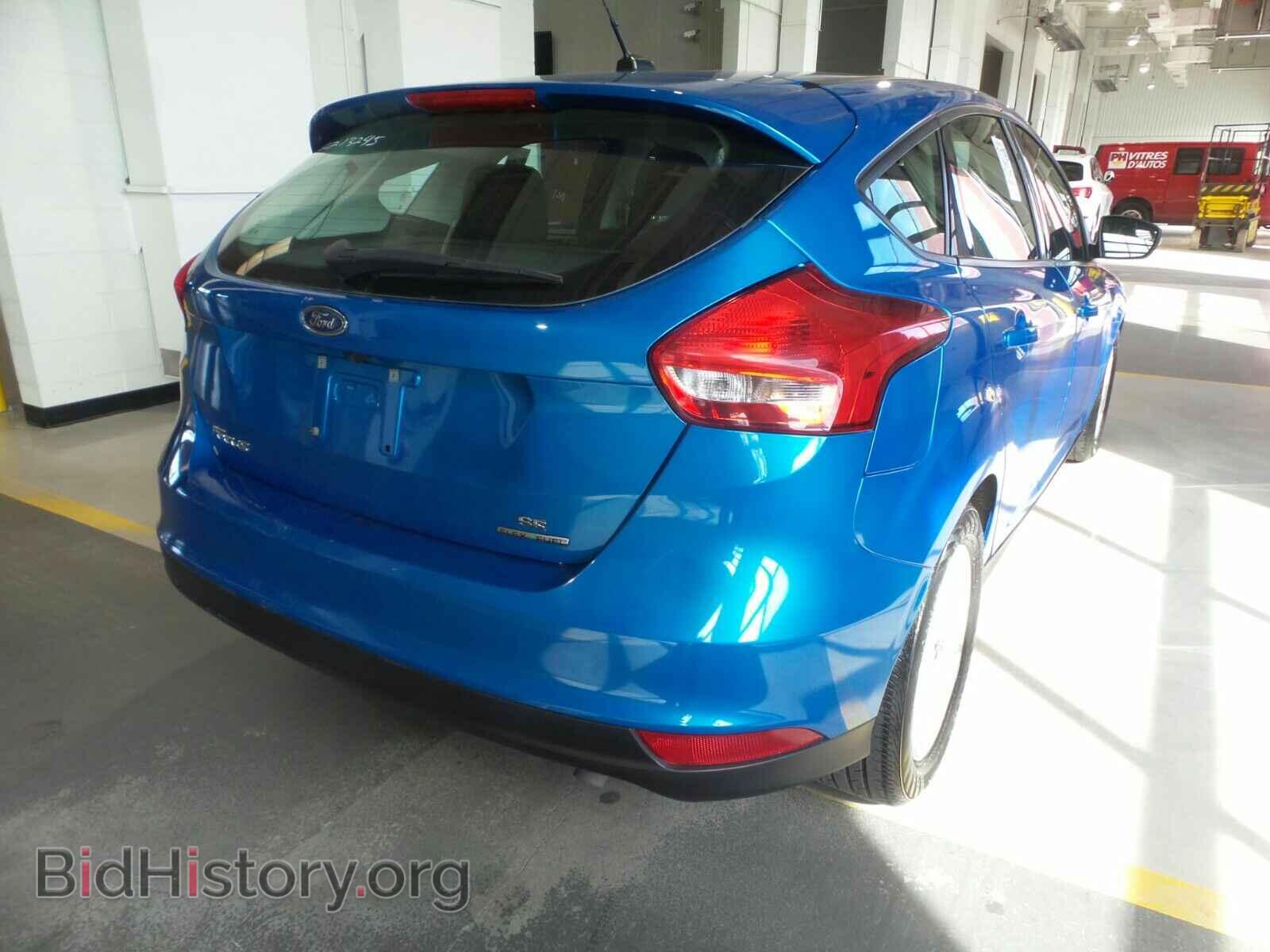 2015 Ford Focus - VIN: 1FADP3K28FL251214 - Фото 2