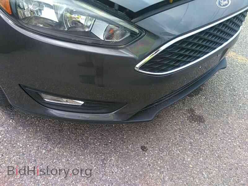2015 Ford Focus - VIN: 1FADP3F27FL319352 - Photo 10