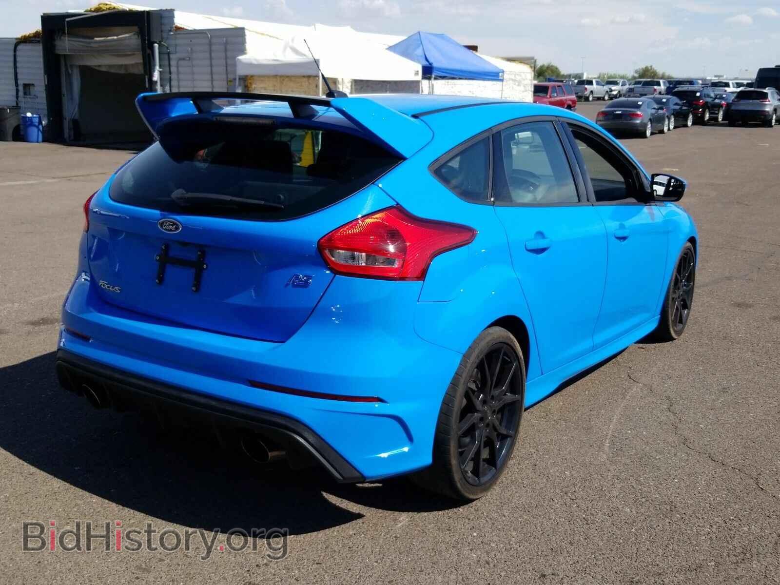 2017 Ford Focus - VIN: WF0DP3THXH4118459 - Photo 2