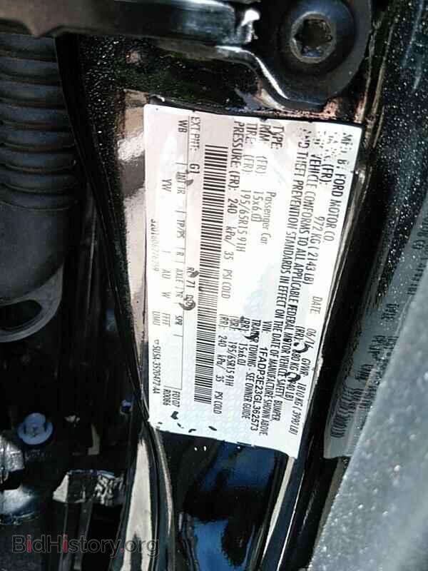 2016 Ford Focus - VIN: 1FADP3E23GL362573 - Photo 6