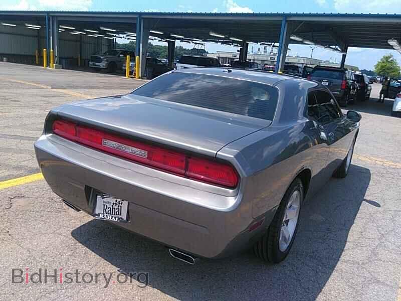 2012 Dodge Challenger - VIN: 2C3CDYAG3CH167629 - Фото 2