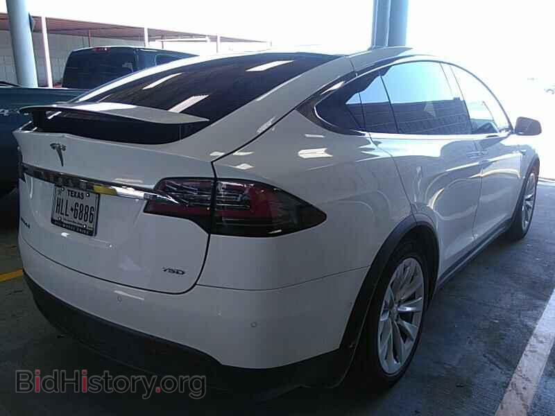 2016 Tesla Model X - VIN: 5YJXCAE29GF008552 - Photo 2