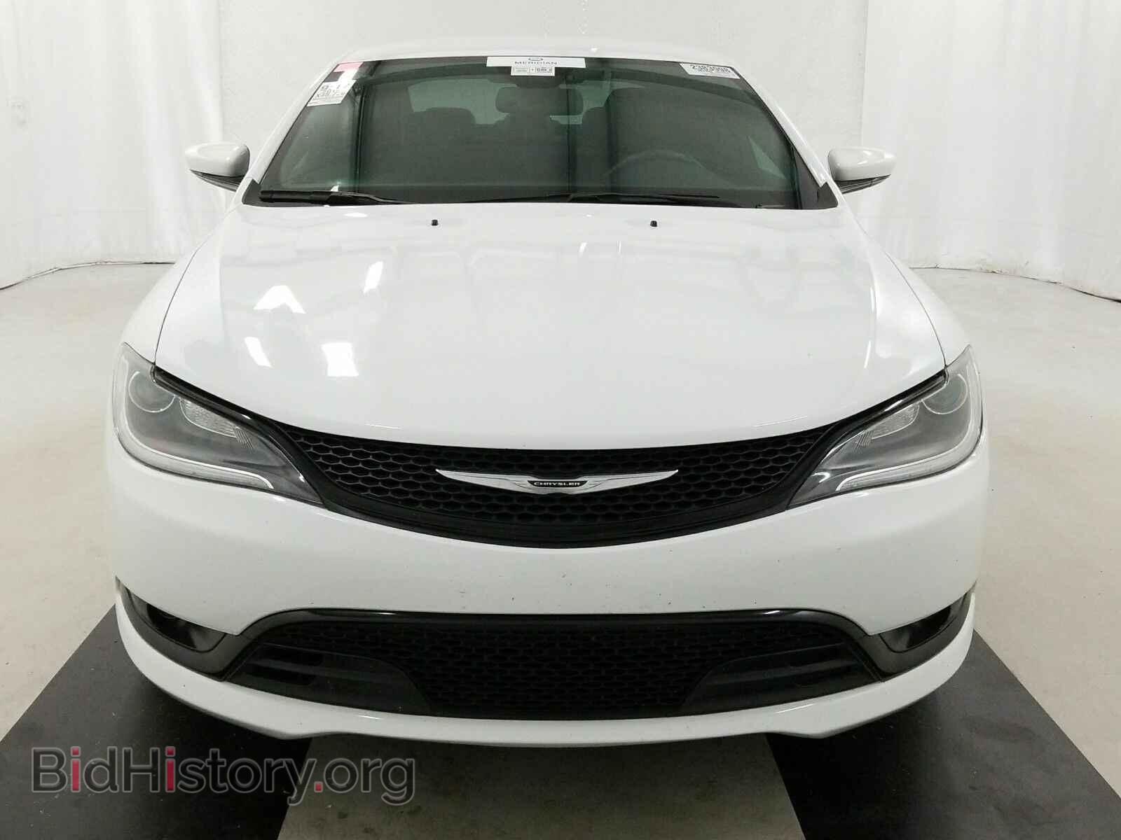 2016 Chrysler 200 - VIN: 1C3CCCBG5GN124198 - Фото 2