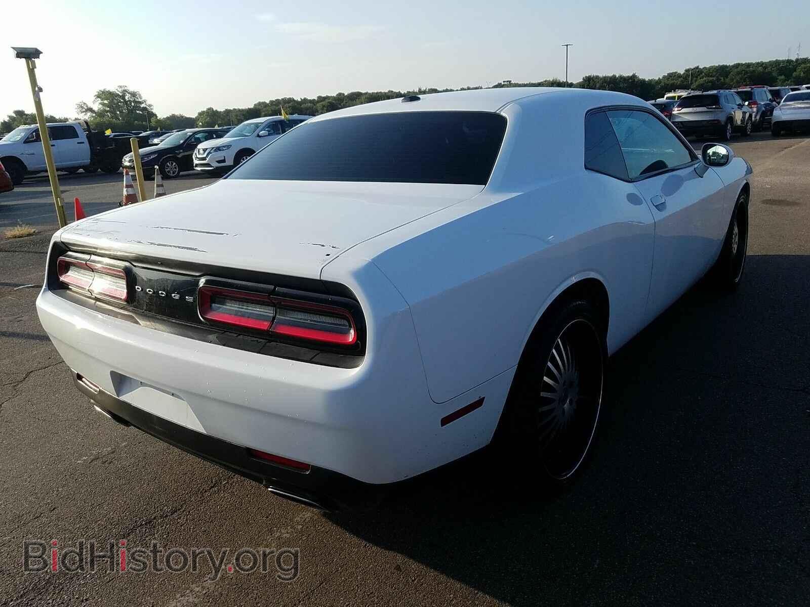 2016 Dodge Challenger - VIN: 2C3CDZAG9GH236352 - Photo 2