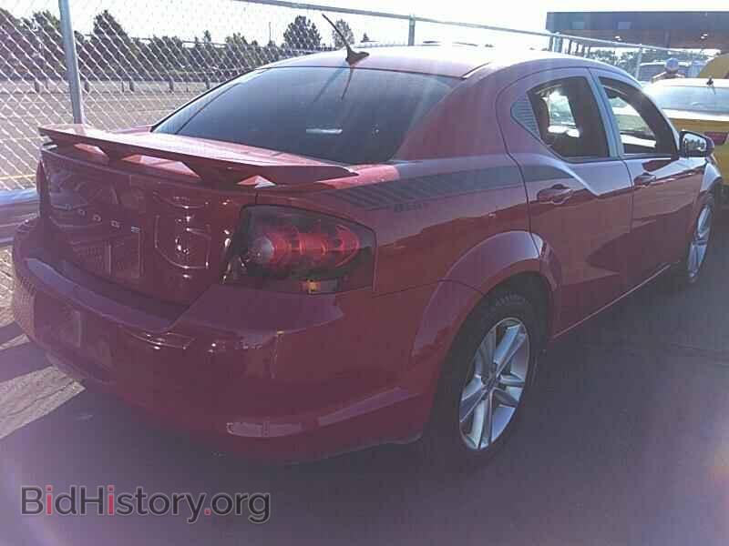 2011 Dodge Avenger - VIN: 1B3BD1FG6BN585052 - Фото 2
