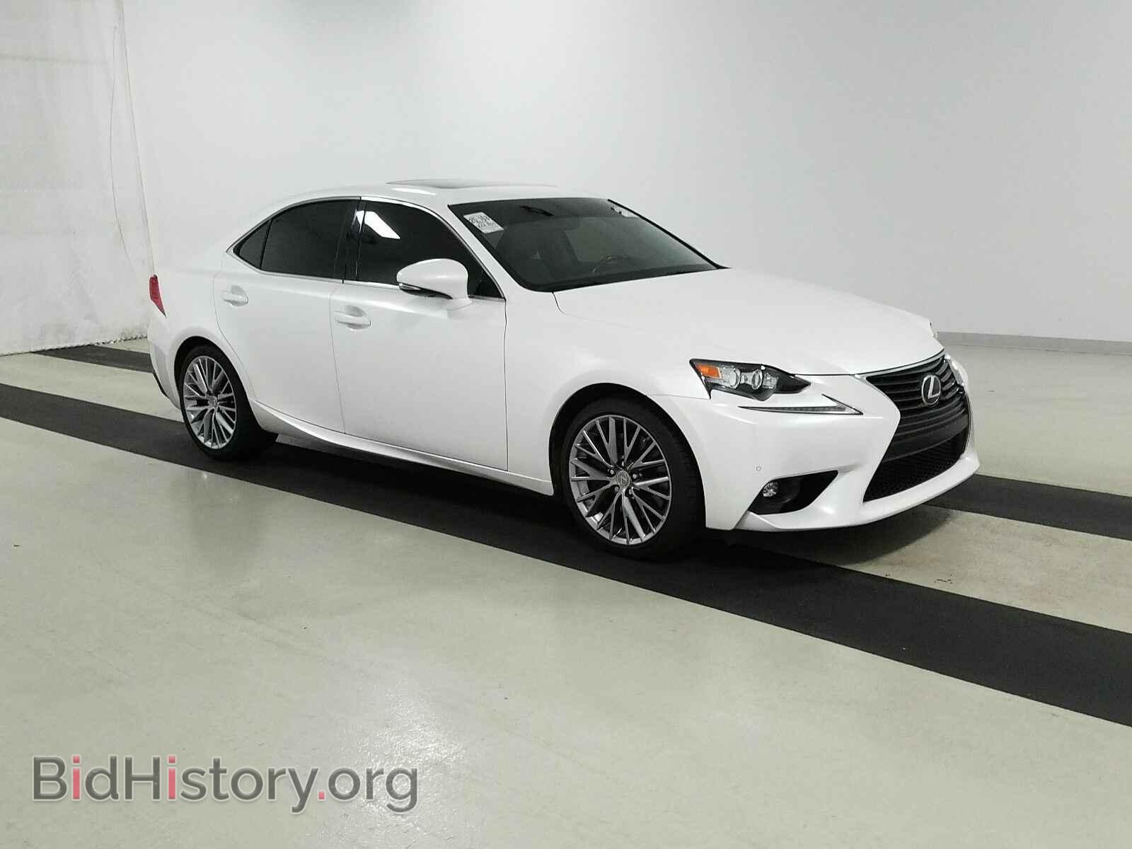 2016 Lexus IS 200t - VIN: JTHBA1D29G5001148 - Фото 3