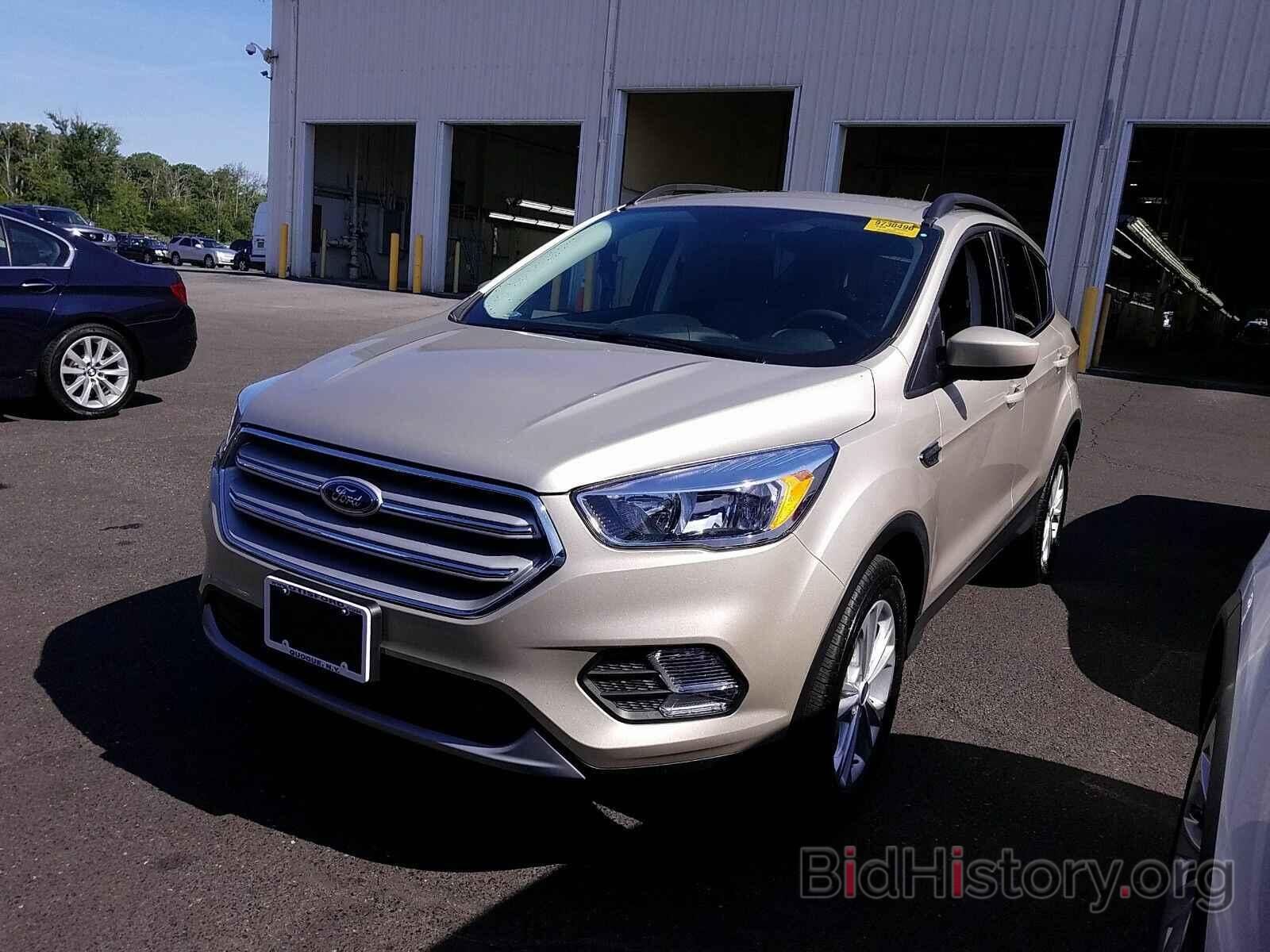 Photo 1FMCU9GD2JUD33272 - Ford Escape 2018