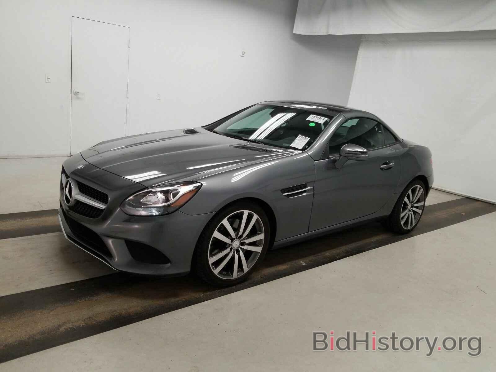 Photo WDDPK3JAXHF127967 - Mercedes-Benz SLC 2017