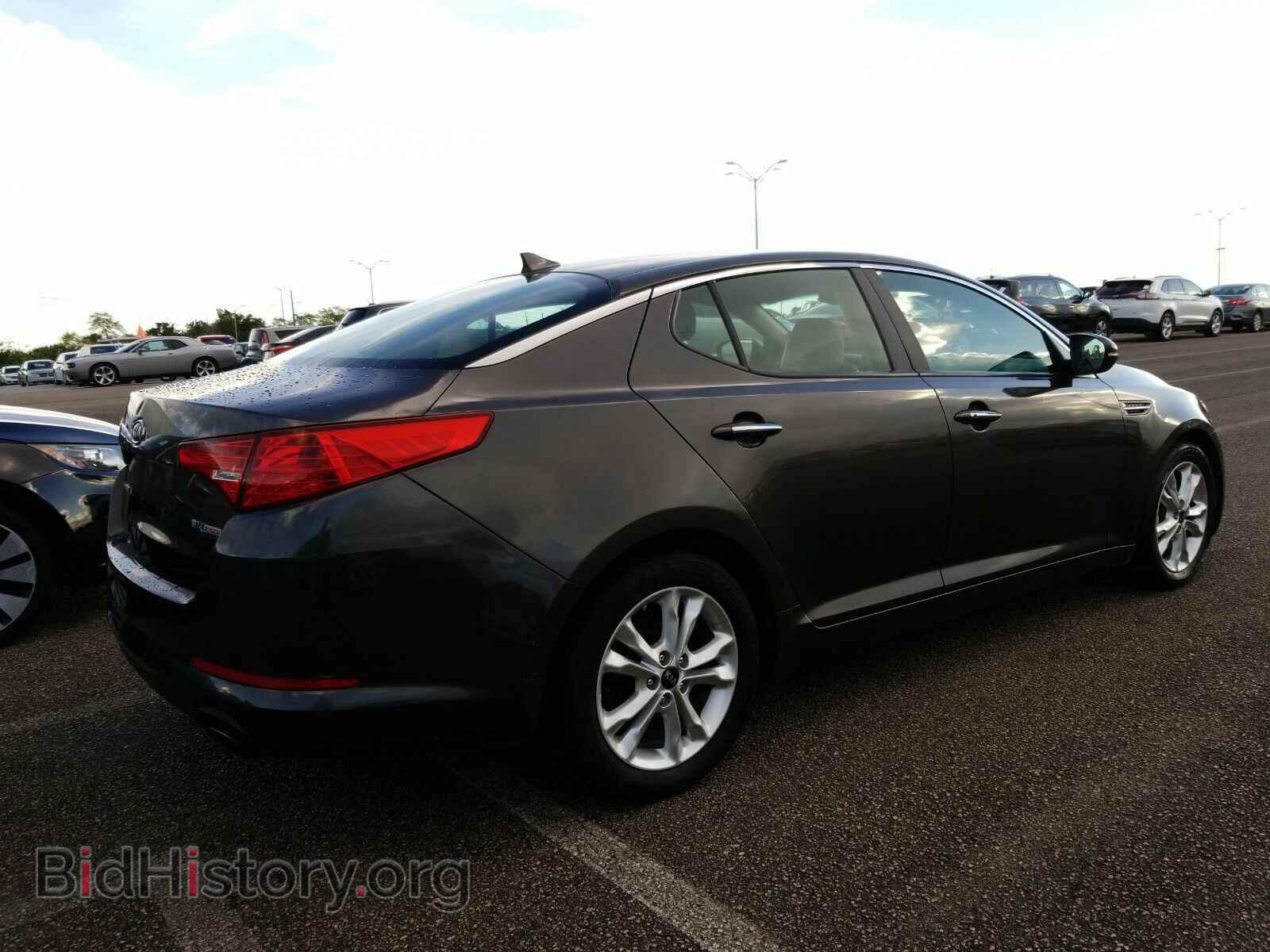 2011 Kia Optima - VIN: KNAGN4A64B5143224 - Фото 2