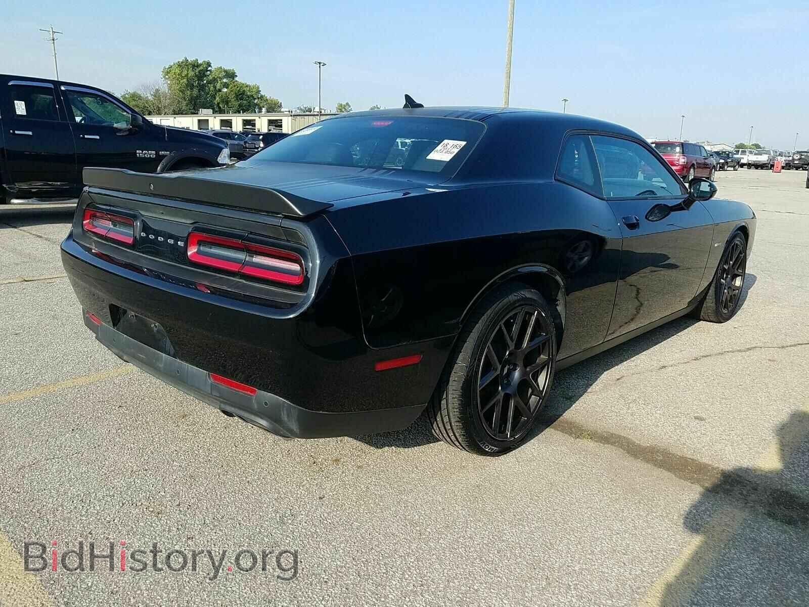 2017 Dodge Challenger - VIN: 2C3CDZBT2HH514490 - Фото 2