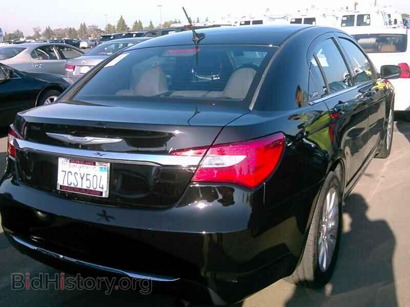 2014 Chrysler 200 - VIN: 1C3CCBAB9EN146783 - Фото 2