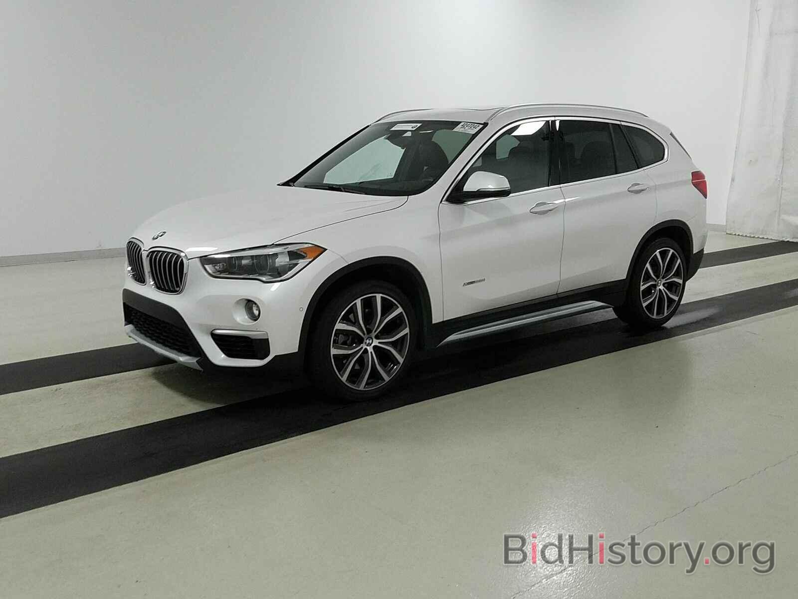 Photo WBXHT3C34H5F70749 - BMW X1 2017