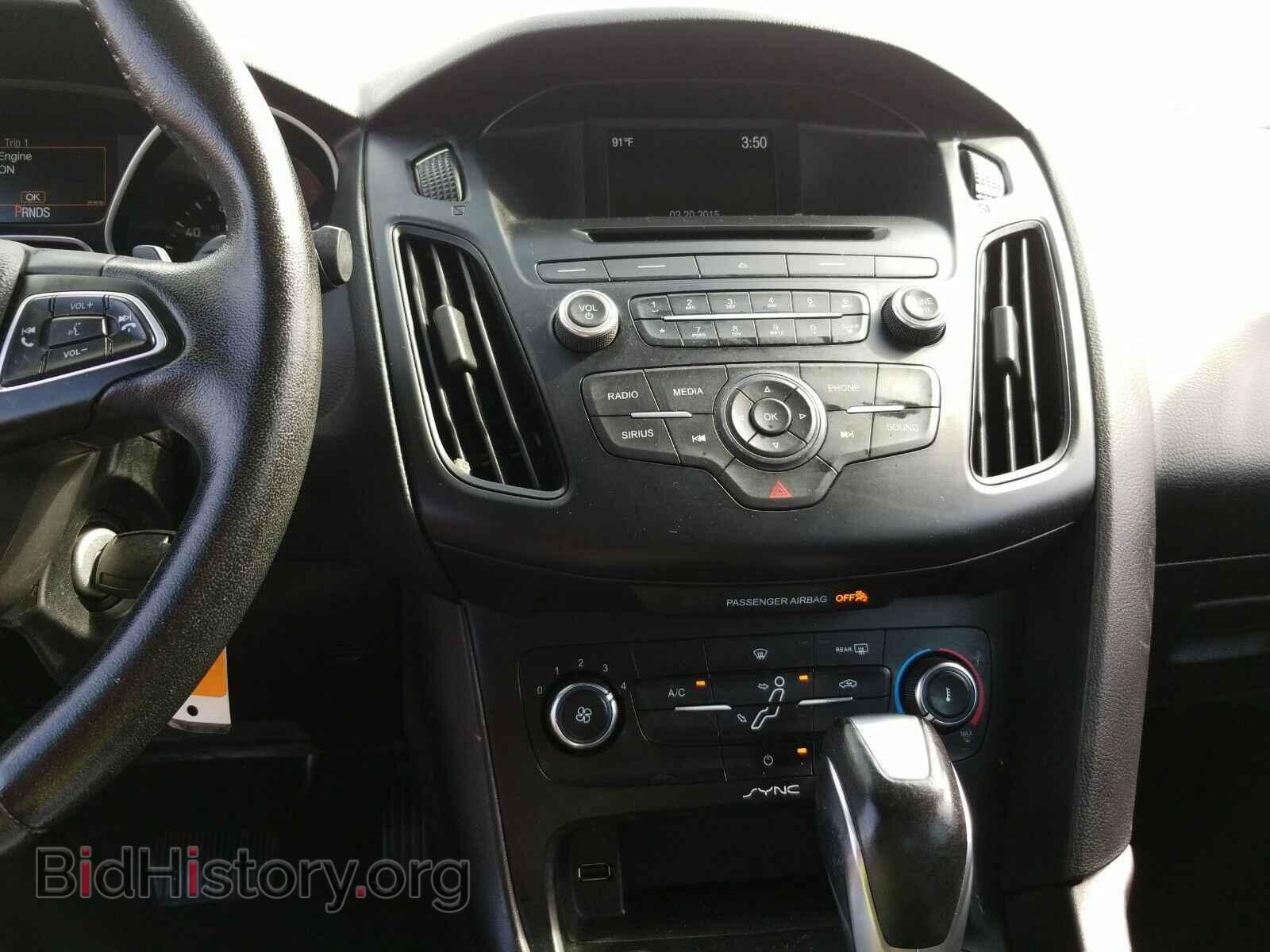 2015 Ford Focus - VIN: 1FADP3F2XFL275413 - Фото 4