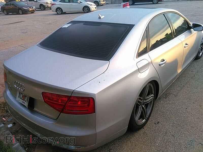 2013 Audi A8 - VIN: WAUAGAFD3DN016490 - Фото 2