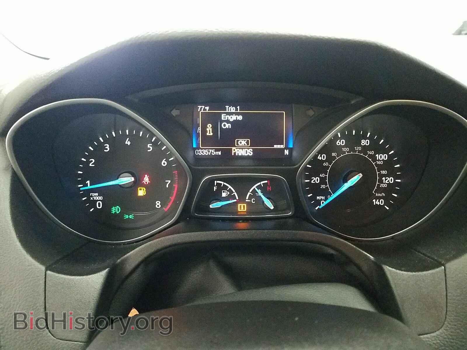 2016 Ford Focus - VIN: 1FADP3F25GL279094 - Photo 5