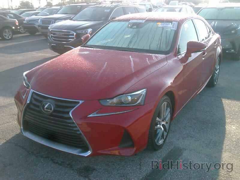 Photo JTHBA1D20J5065621 - Lexus IS 2018