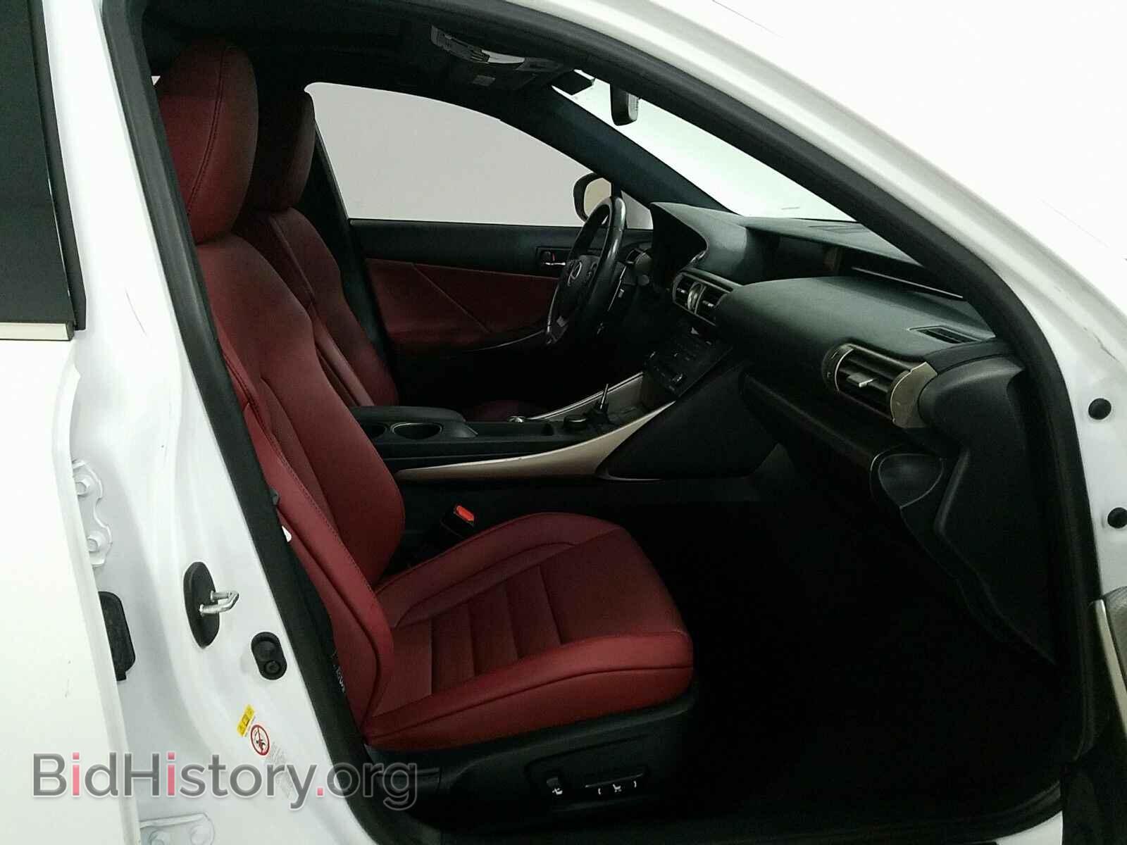 2016 Lexus IS 200t - VIN: JTHBA1D24G5036597 - Фото 8