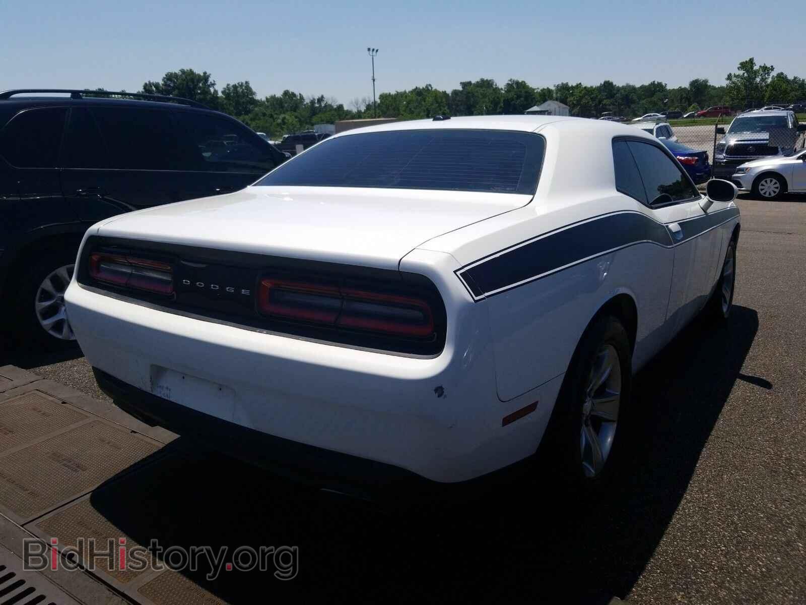 2015 Dodge Challenger - VIN: 2C3CDZAG1FH720174 - Фото 2