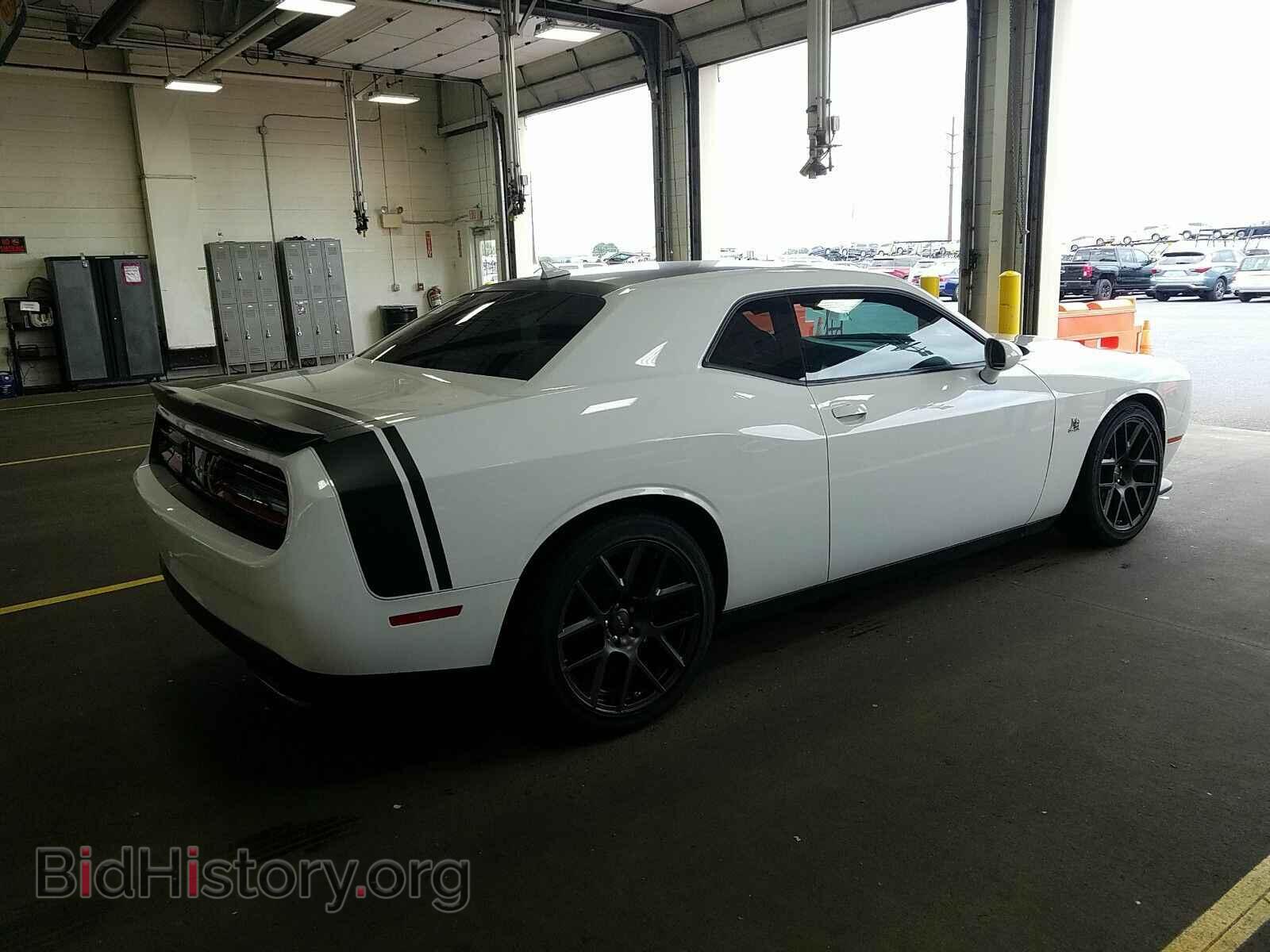 2016 Dodge Challenger - VIN: 2C3CDZFJ3GH311583 - Photo 2