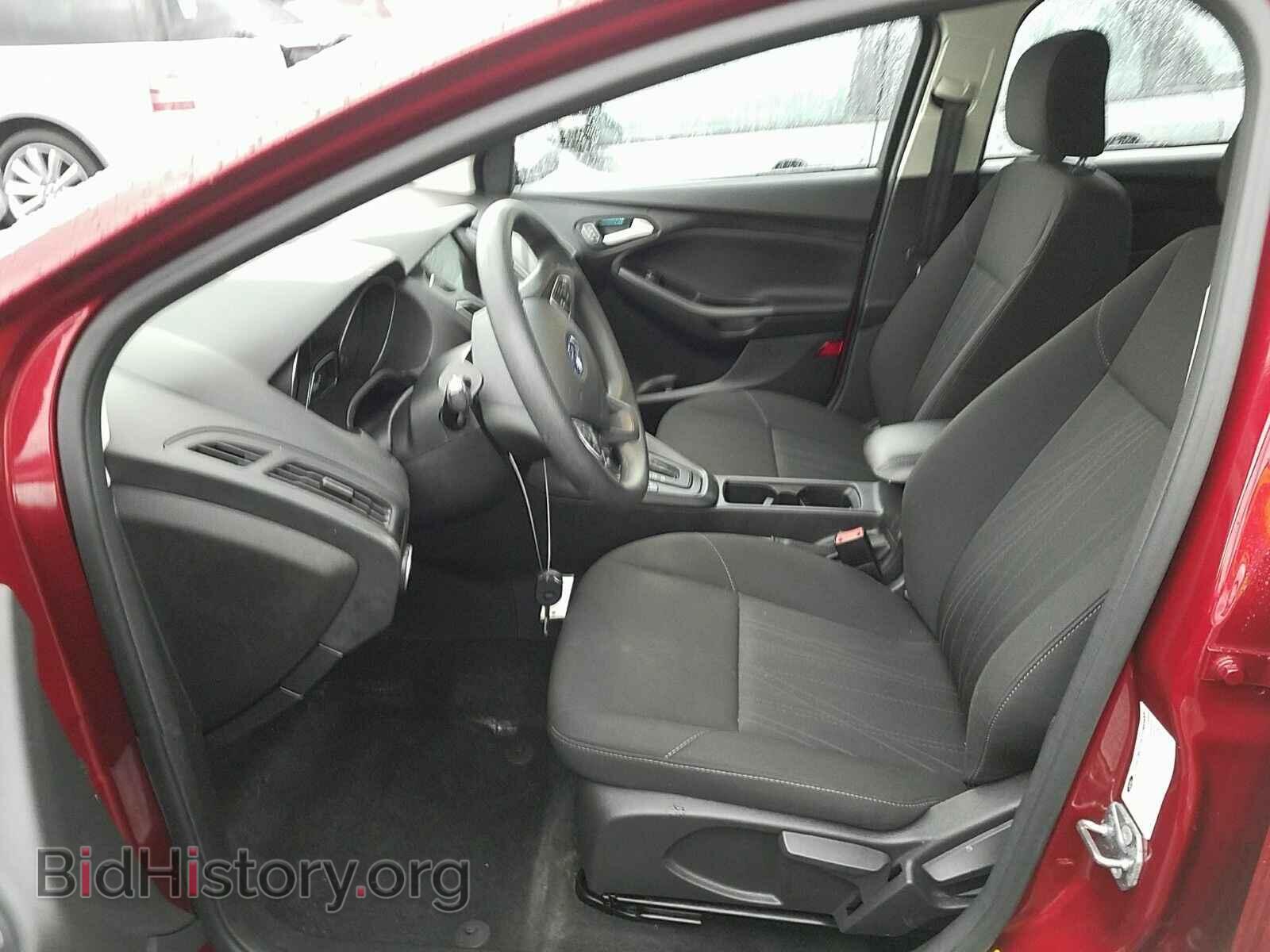 2017 Ford Focus - VIN: 1FADP3M28HL339163 - Фото 3