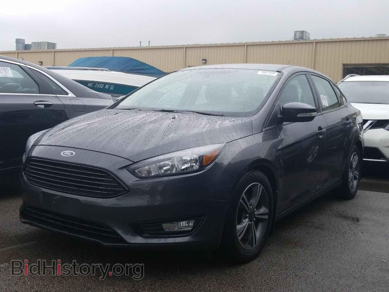 Photo 1FADP3FE1GL261766 - Ford Focus 2016