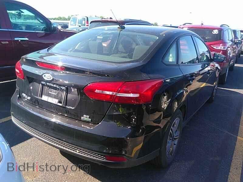 2017 Ford Focus - VIN: 1FADP3FE7HL283451 - Photo 2