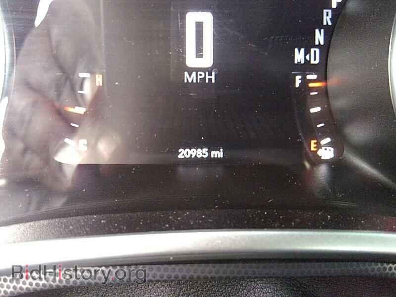 2018 Dodge Challenger - VIN: 2C3CDZAG0JH259297 - Photo 5