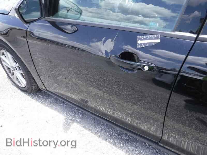 2016 Ford Focus - VIN: 1FADP3F25GL236813 - Photo 10