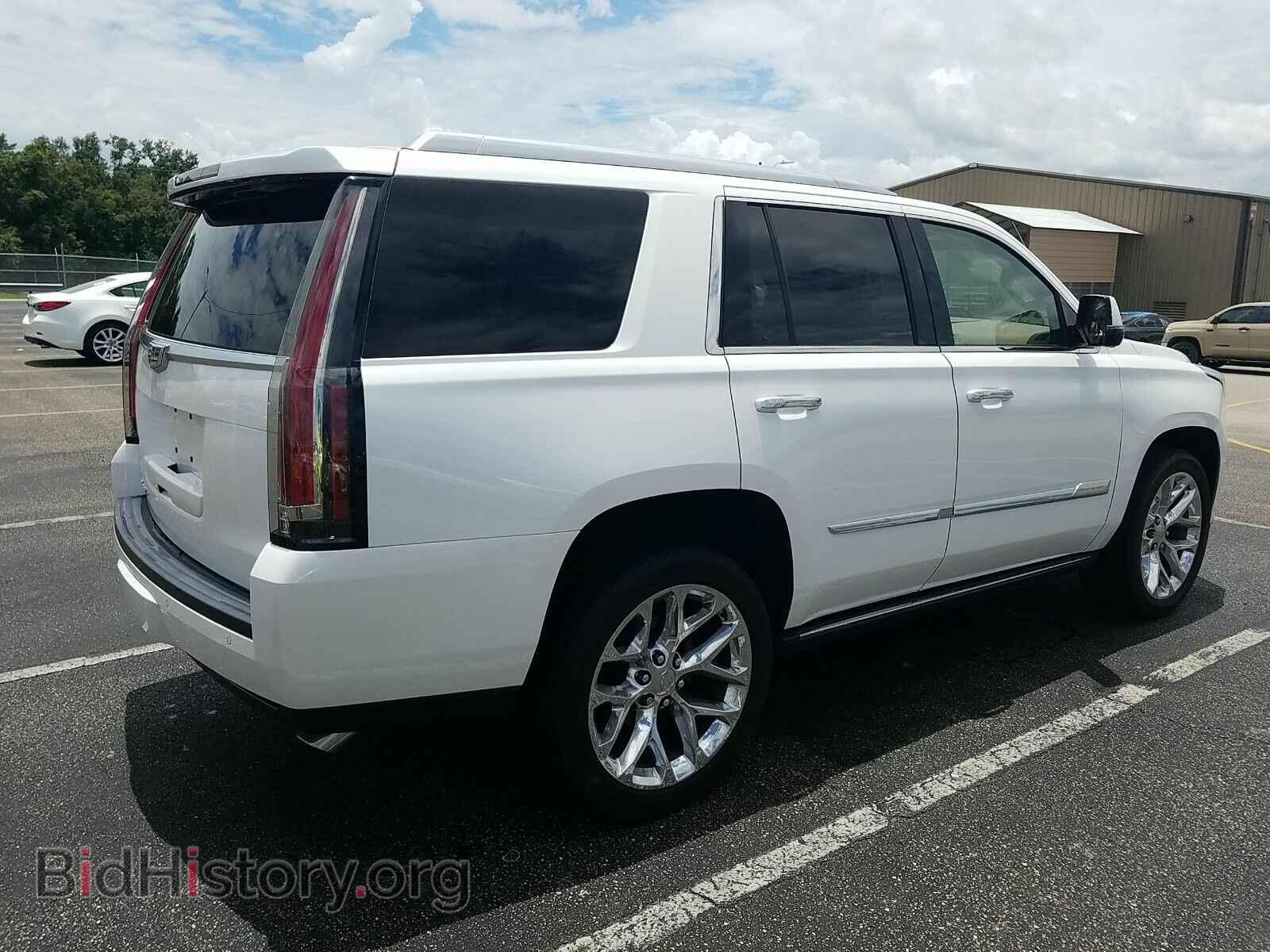 2016 Cadillac Escalade - VIN: 1GYS4DKJ1GR258005 - Фото 2