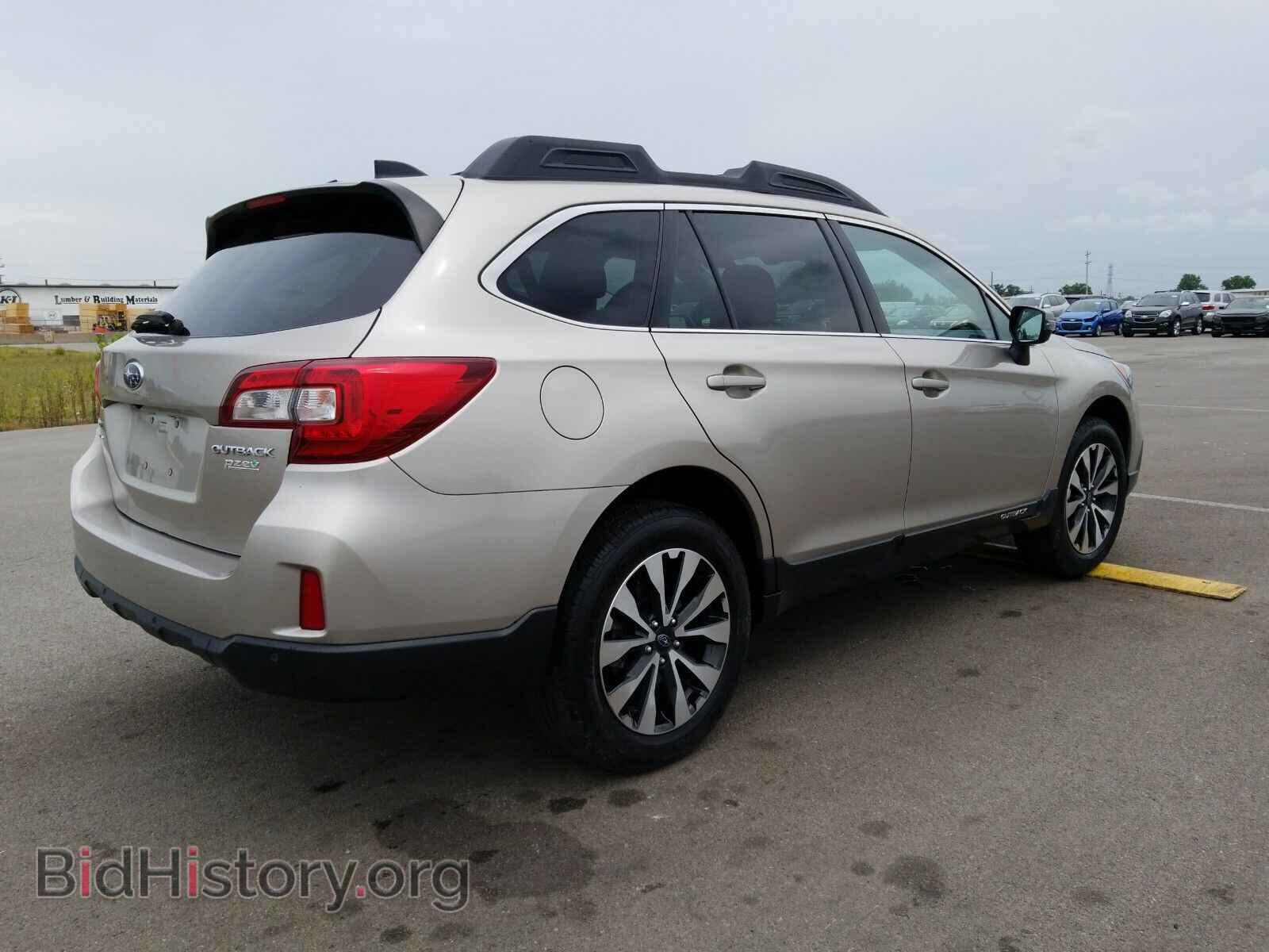 2017 Subaru Outback - VIN: 4S4BSANCXH3308617 - Фото 2
