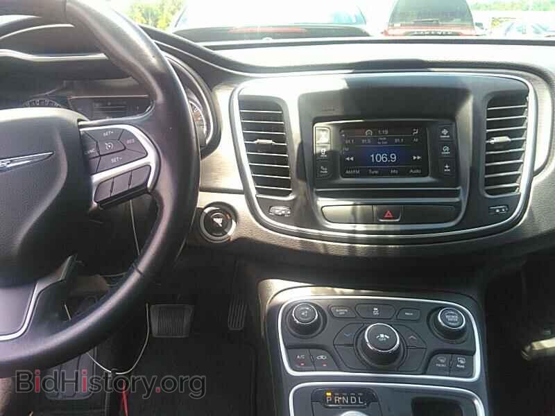 2016 Chrysler 200 - VIN: 1C3CCCFB7GN182408 - Фото 4