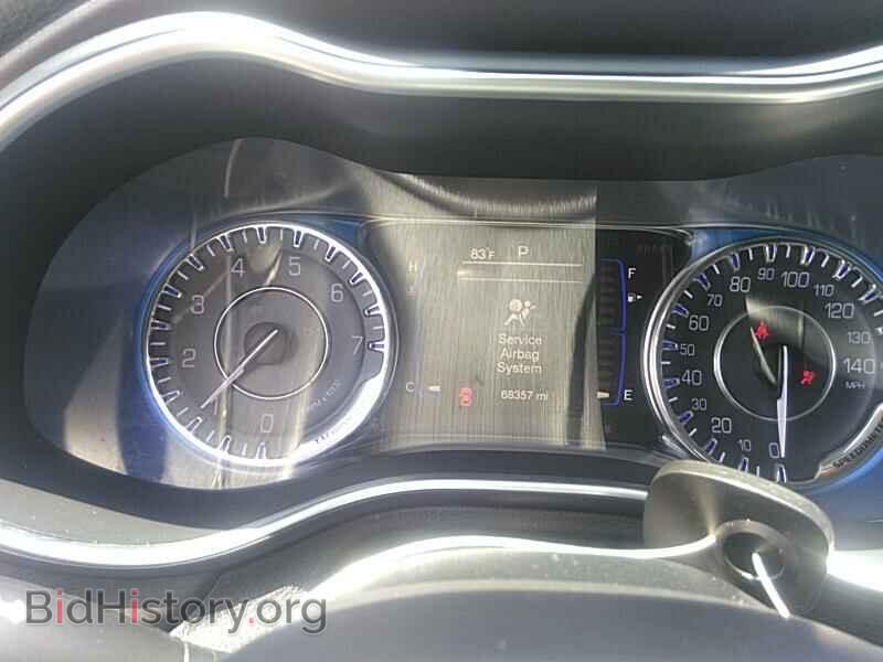 2016 Chrysler 200 - VIN: 1C3CCCFB7GN182408 - Фото 5