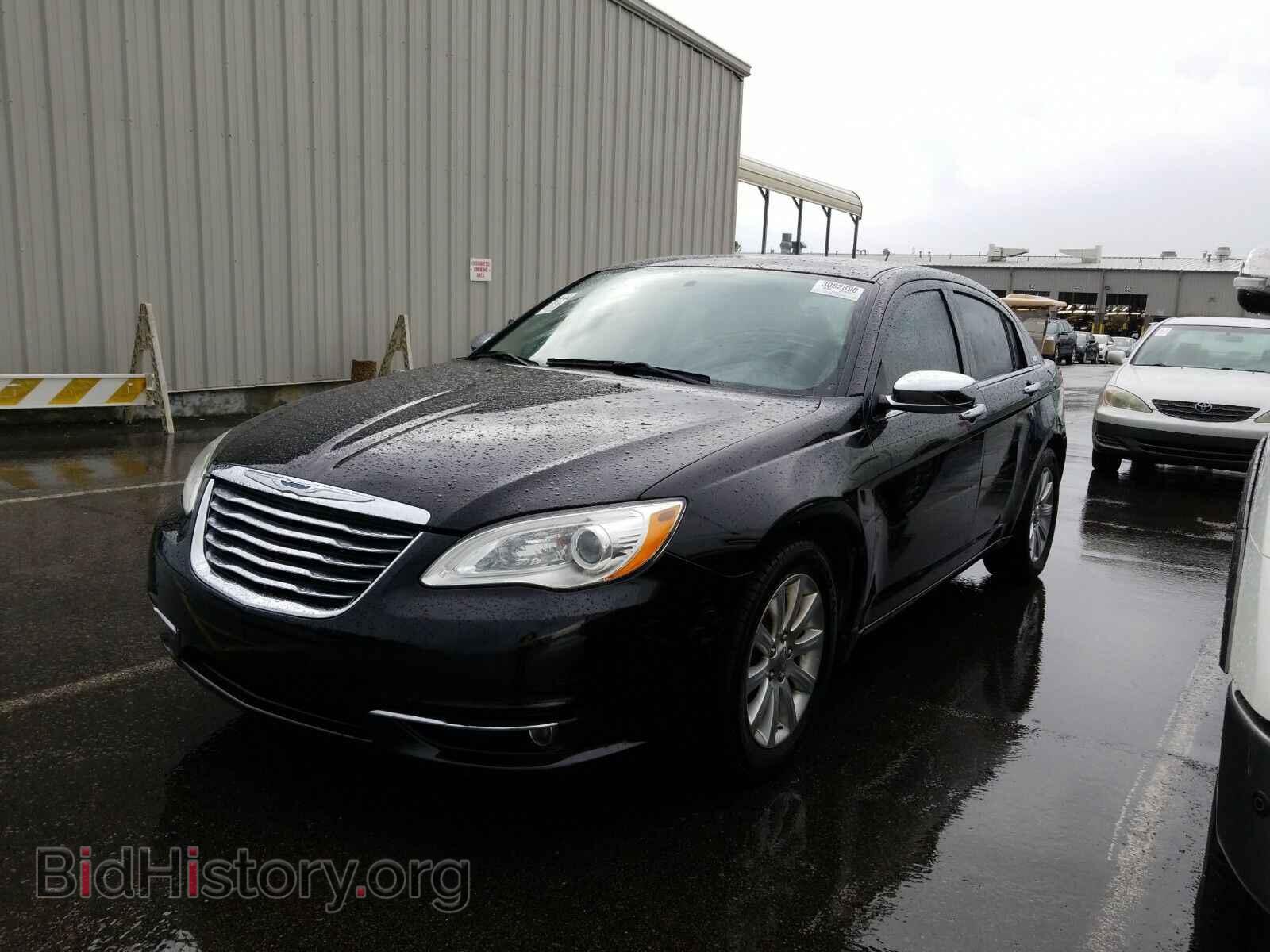 Photo 1C3CCBCG1DN500965 - Chrysler 200 2013