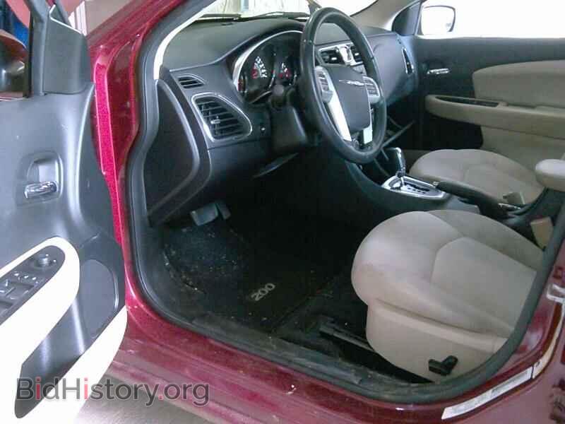 2013 Chrysler 200 - VIN: 1C3CCBBB2DN542115 - Photo 3