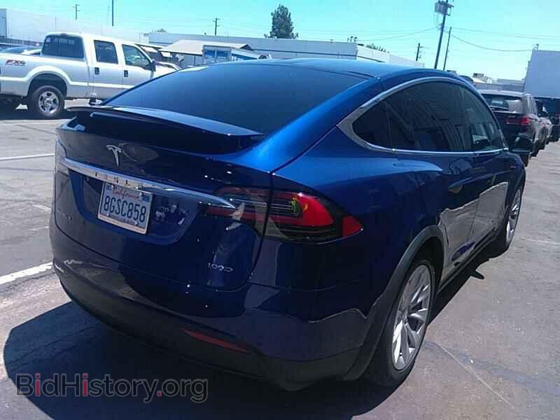 2018 Tesla Model X - VIN: 5YJXCDE24JF109605 - Фото 2