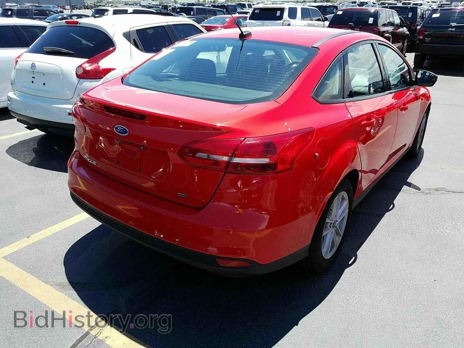 2017 Ford Focus - VIN: 1FADP3F23HL267527 - Фото 2