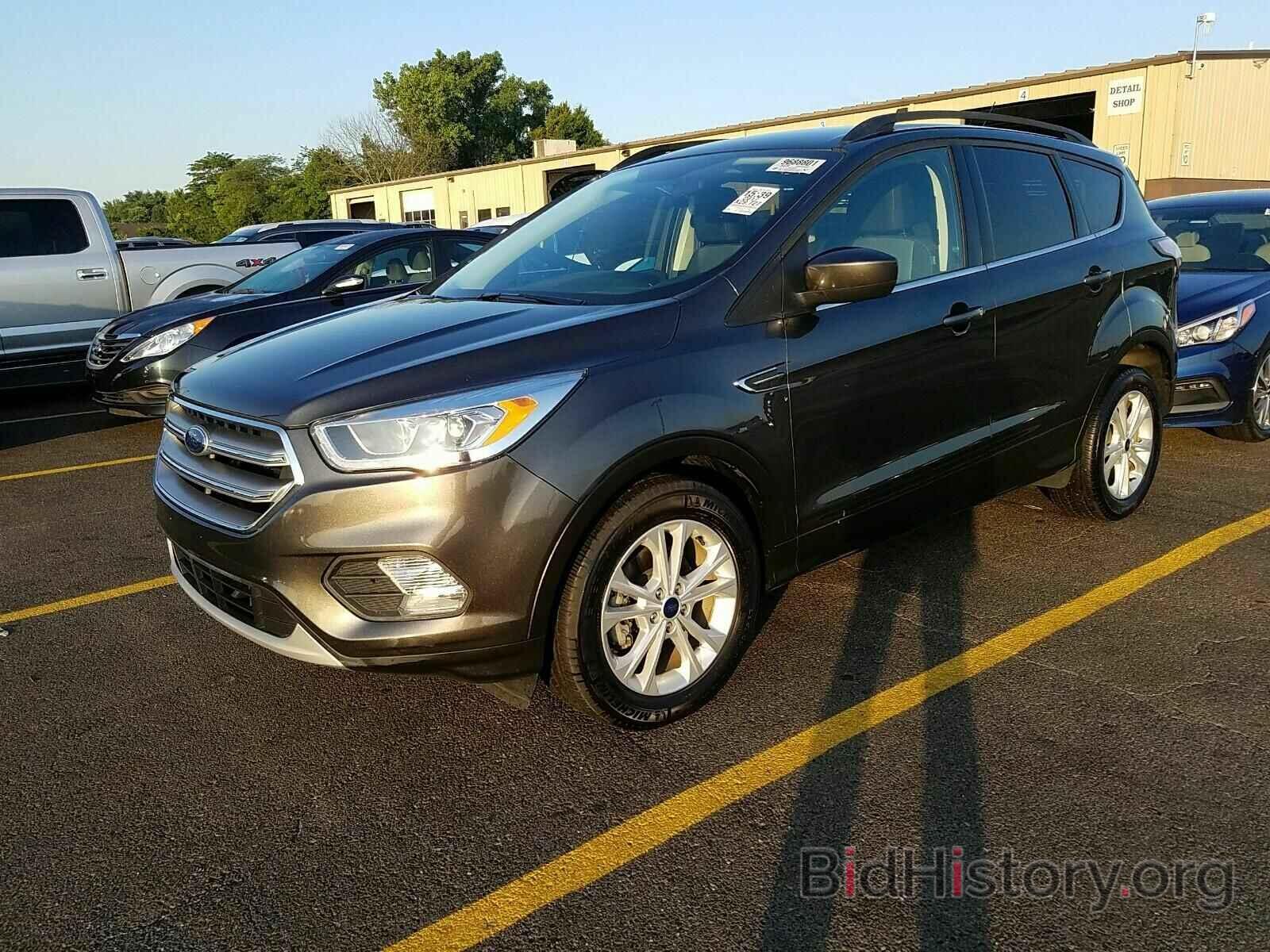 Фотография 1FMCU0GD0HUA90647 - Ford Escape 2017