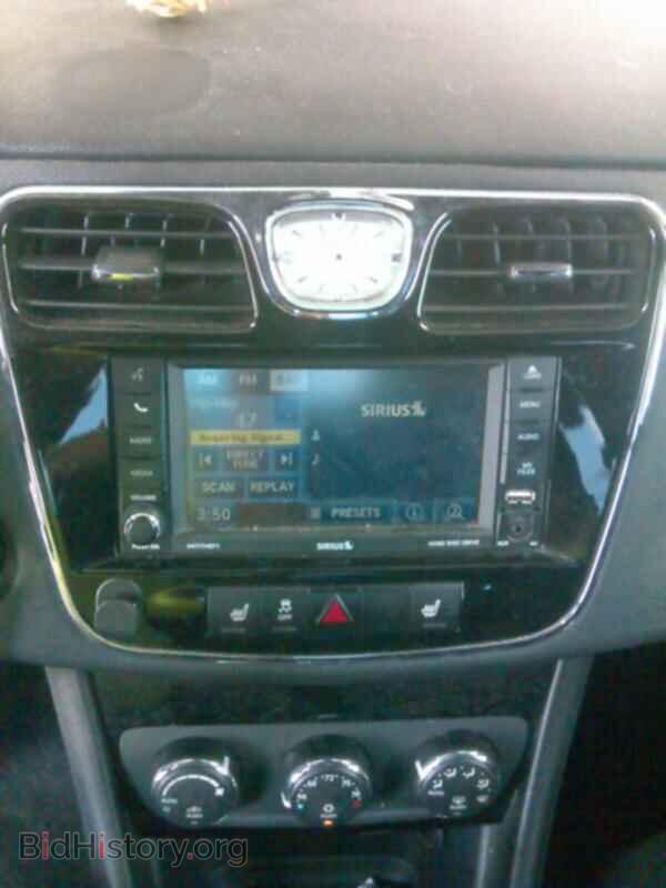 2012 Chrysler 200 - VIN: 1C3CCBCB1CN207621 - Фото 4