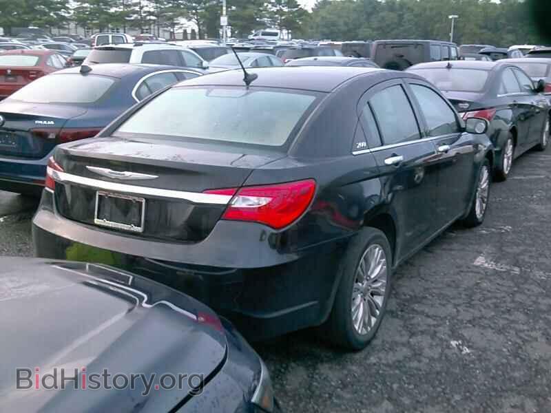 2011 Chrysler 200 - VIN: 1C3BC2FG7BN618264 - Фото 2