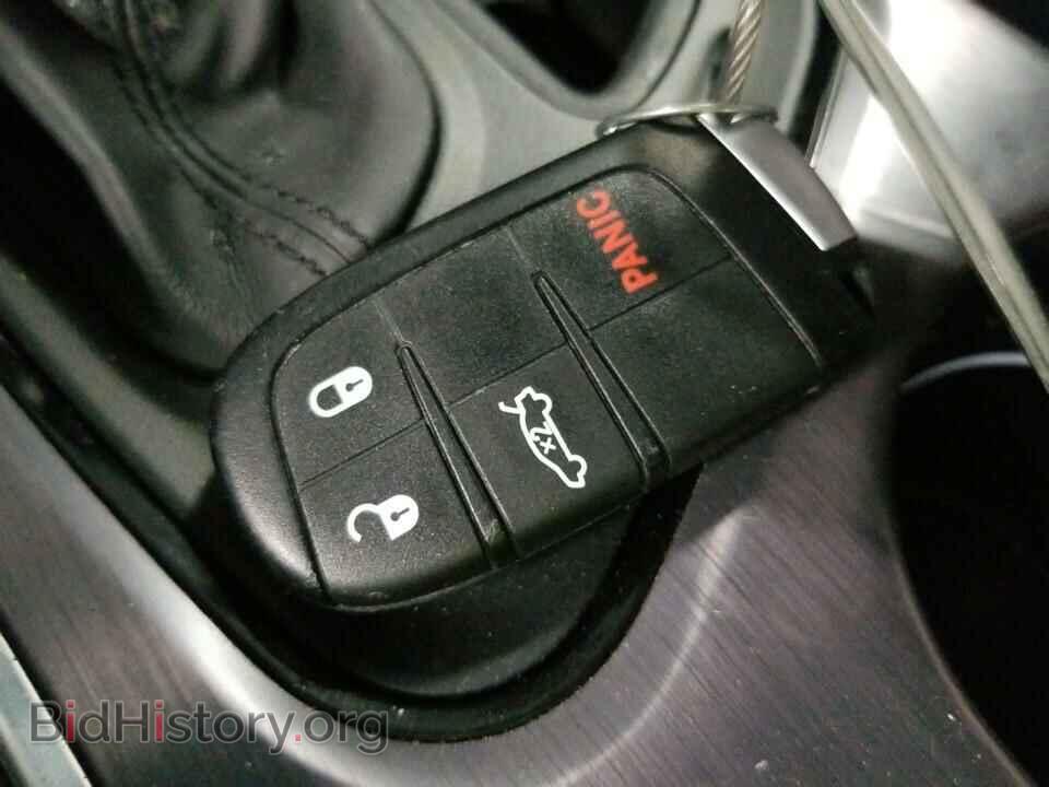 2018 Dodge Challenger - VIN: 2C3CDZAG6JH270322 - Фото 9