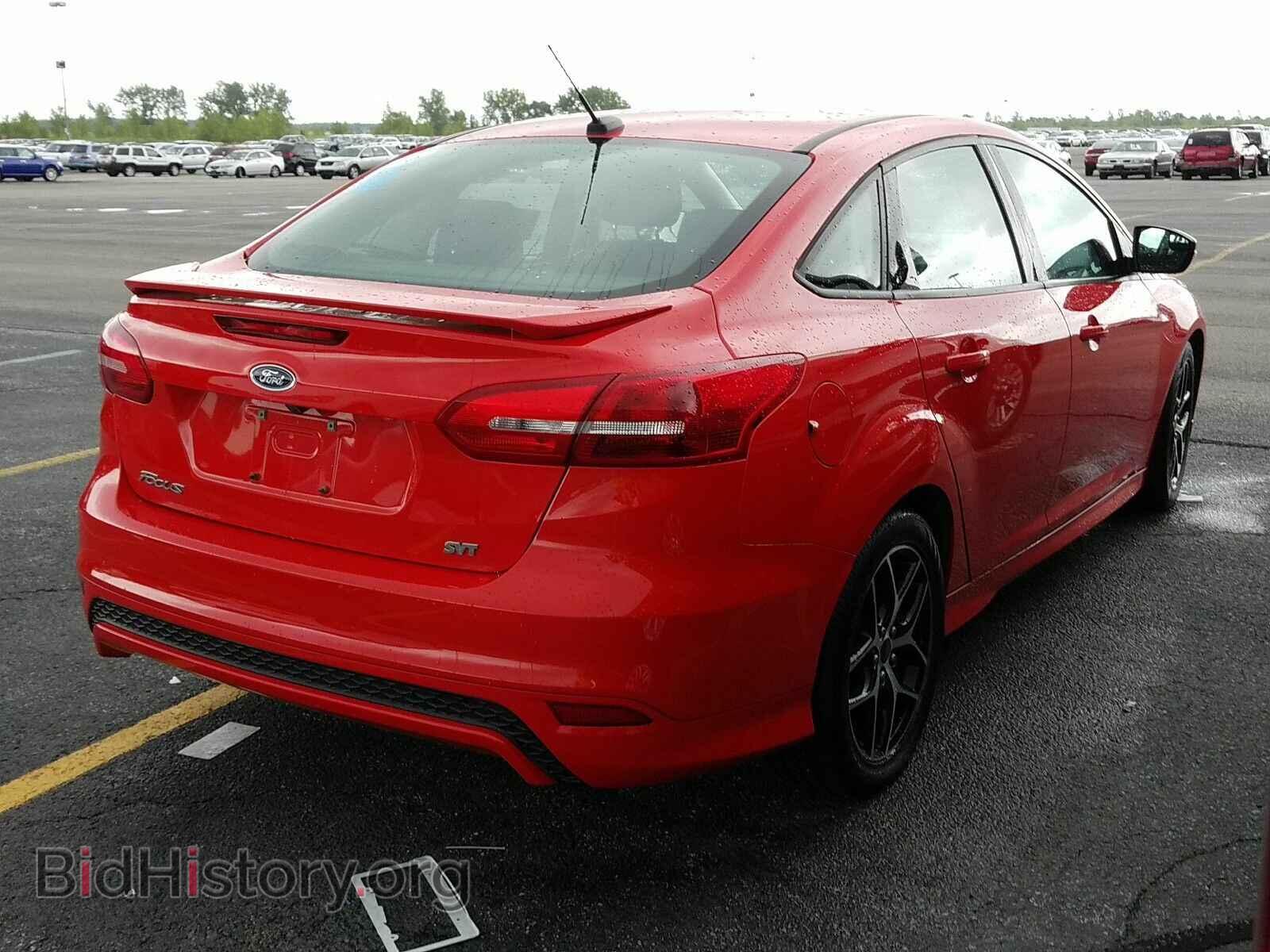 2016 Ford Focus - VIN: 1FADP3F26GL314239 - Photo 2
